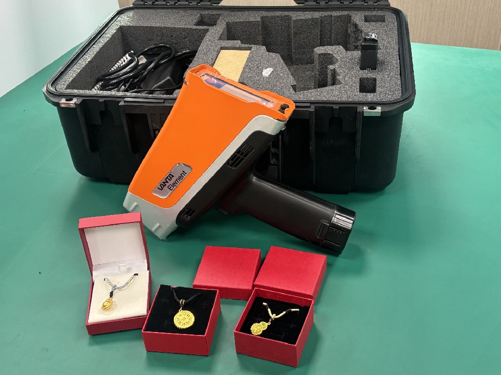 1 元耳釘含 92.8% 致癌物!奧林巴斯光譜儀做低價鍍金鍍銀的 “健康守門員”!